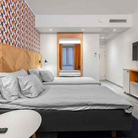 Nothel Hotel 2*